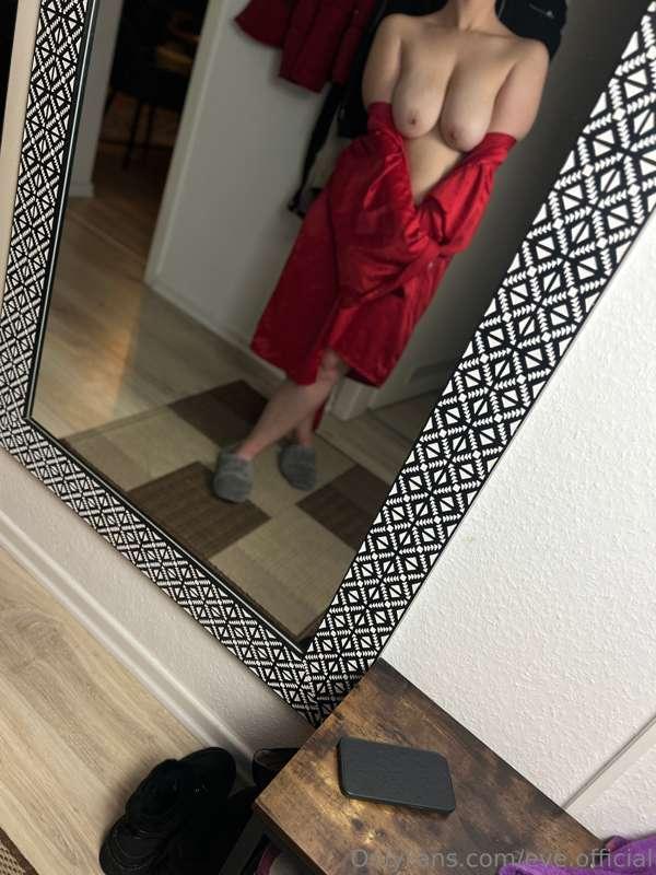 stay safe in the new year 🙈😍