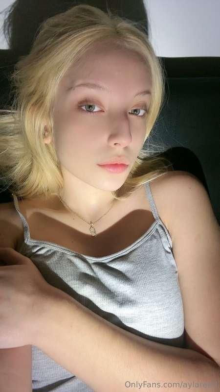 can’t sleepppp tuck me in❤️