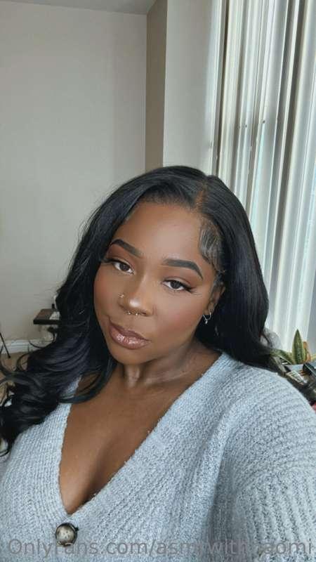 Love doing my makeup to start the day! I hope you all have a..