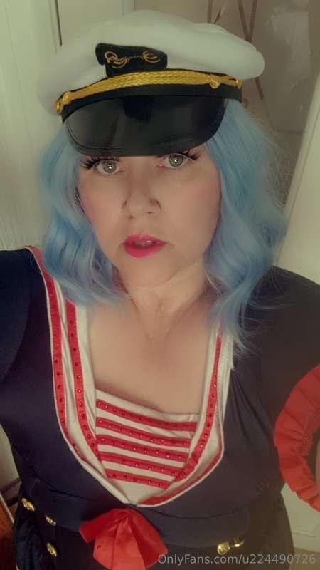 Wanna hop on board my ship? X