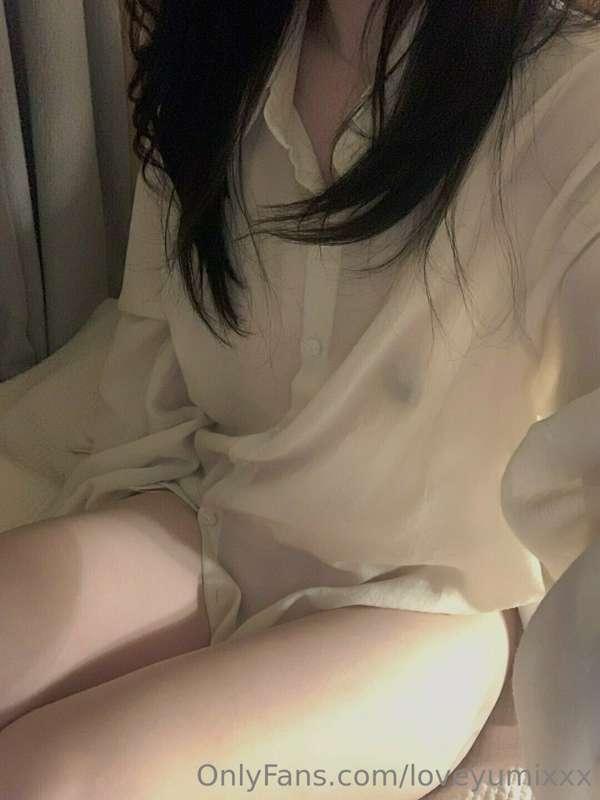 Good morning daddy❤️ Wanna drink some fresh milk? 🥰