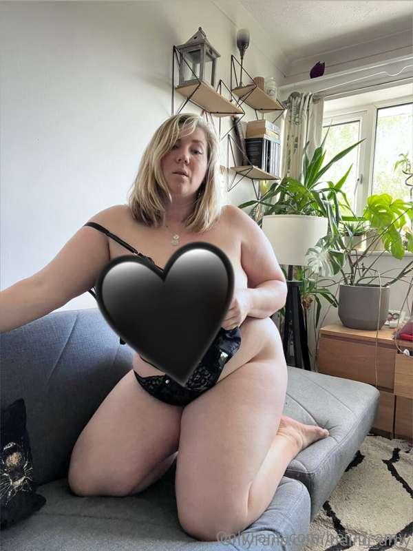 Who's up for a late-night show??.... Check your DMs in an ho..