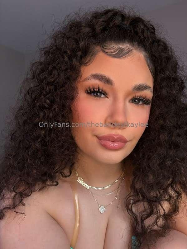 Obey me & I’ll show you how nasty a good girl can be. 😇