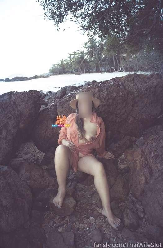 thaiwifeslut image #16