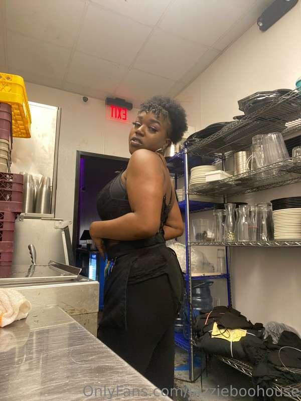 jazzieboohouse image #0