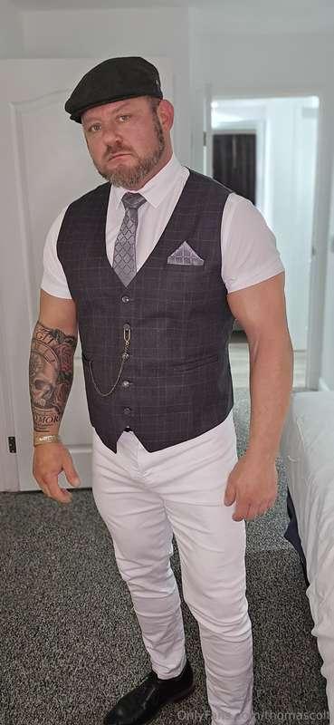 The whole collection of my AVN White Party outfit 😁