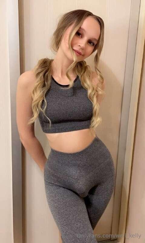 ✨Free Subscription @angelinats✨  💋I have something to show y..