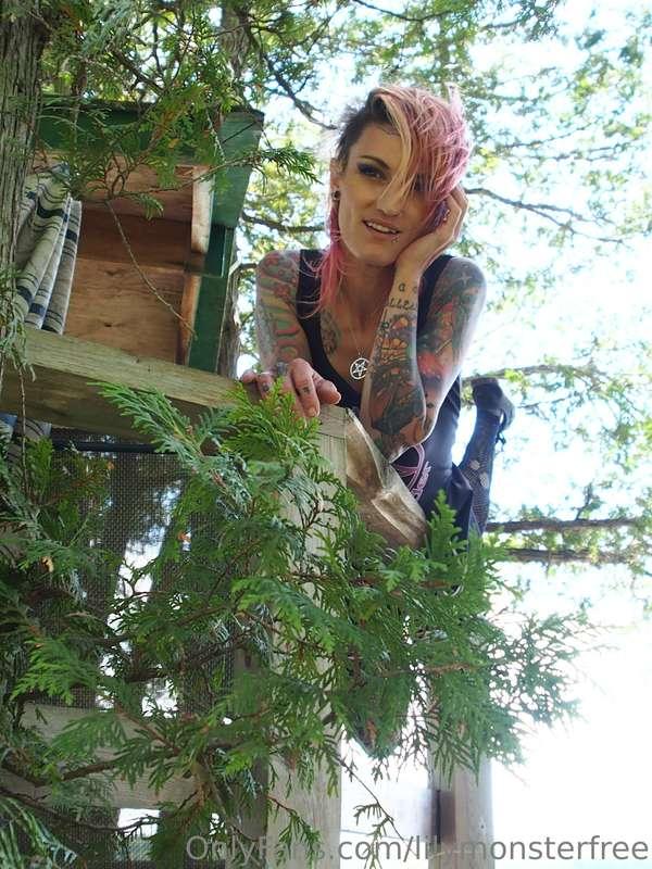 lilymonsterfree image #14