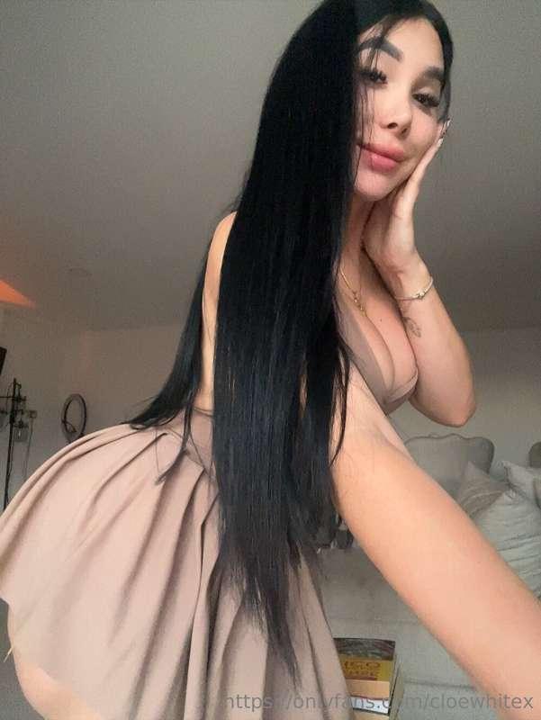 My curves look better unwrapped, don’t they? 💋