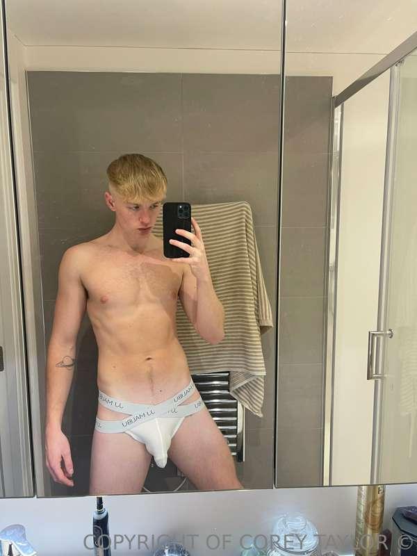 Not the most discreet packaging 😉