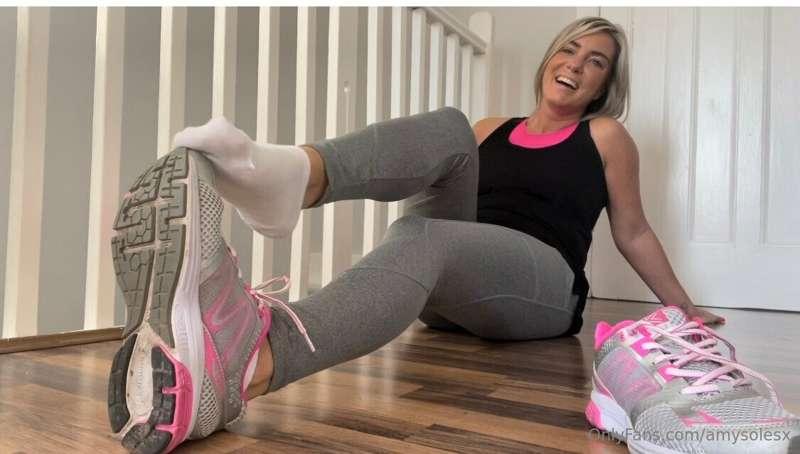 👟👟 Post workout foot worship 👟👟 
You’ve been waiting for me ..