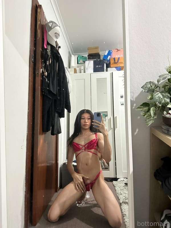 can u make my sissy clitty hard ?  🧏🏻‍♀️