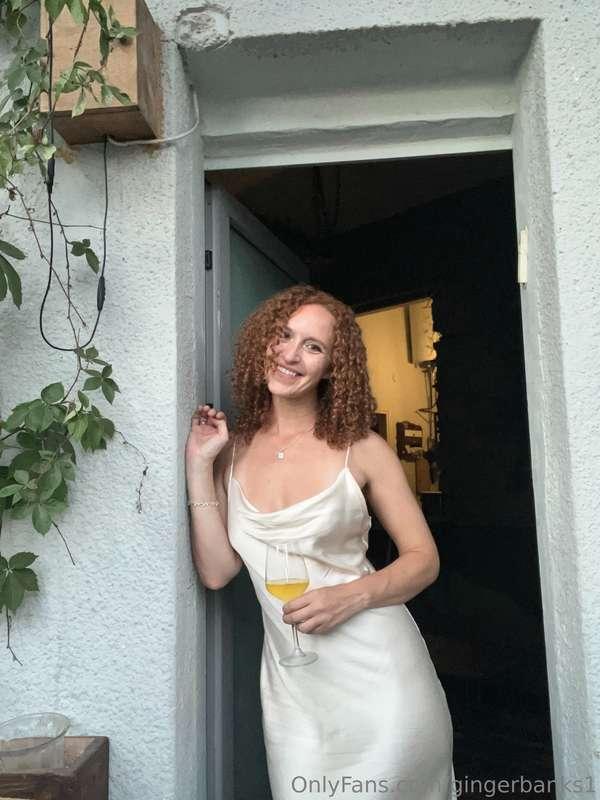 Some wine on our date before you take me back to my place an..