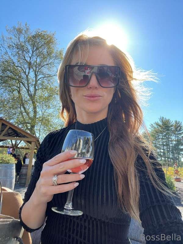 Juss getting a little tipsy.  🍷

You guys are awfully quiet ..
