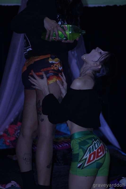 graveyarddoll image #0