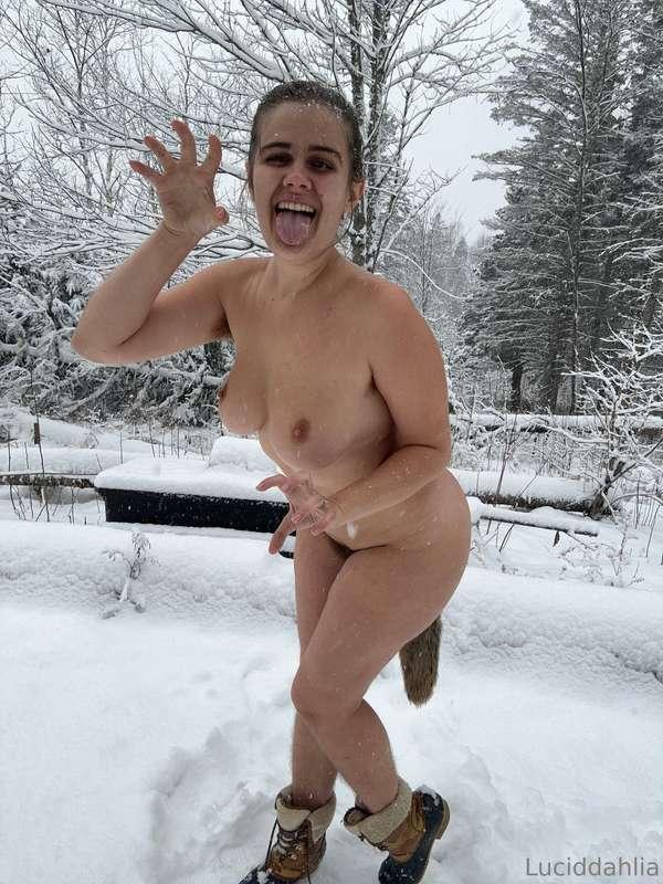 RAWR!imagine seeing me running wild naked through the snow r..