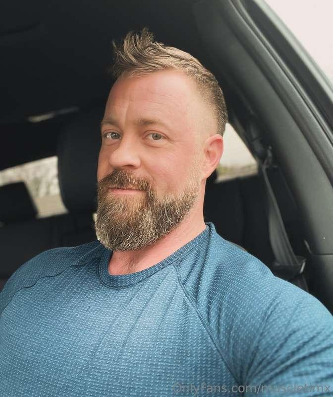 Got a killer hair cut and beard trim and I love it. Do you l..