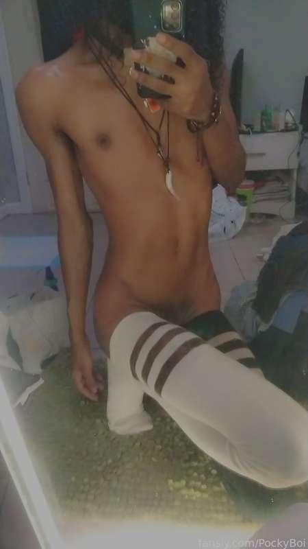 pockyboi image #3