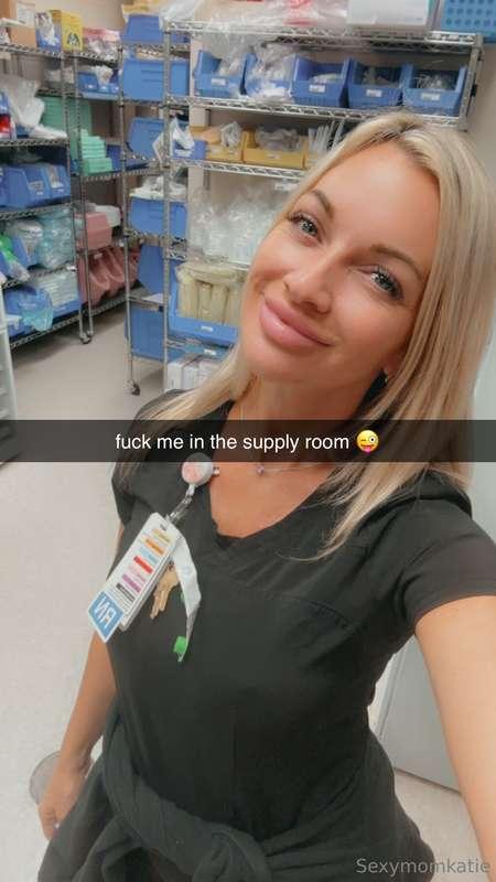 😜 👩🏼‍⚕️ 😏 👀