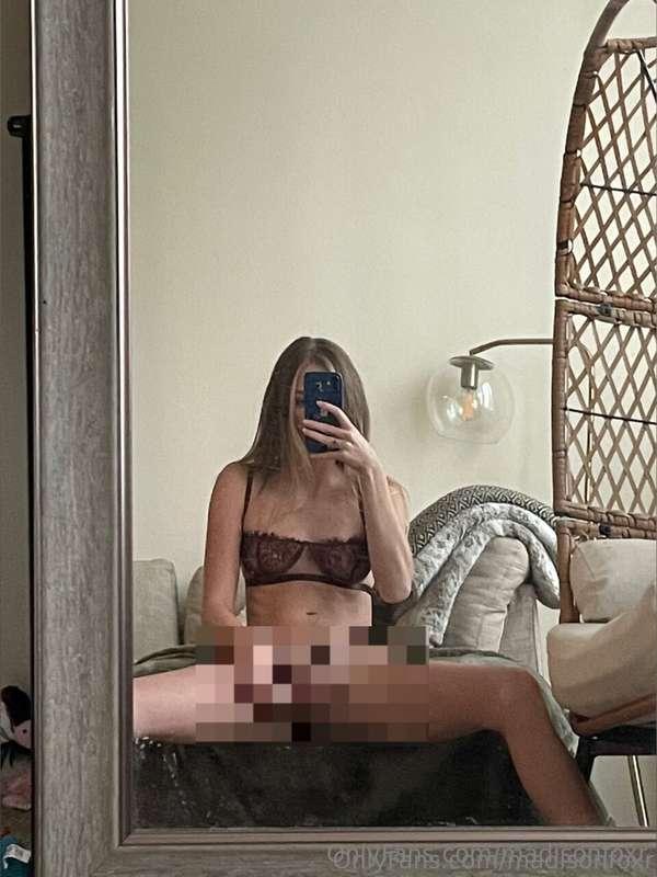 I took my panties off and spread my legs 😈. Is that enough t..