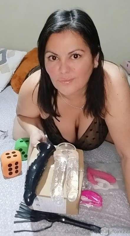 GUYS!!, my toys have arrived!! 🥳I await your donation... 😈If..