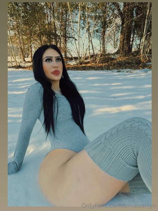 ass cold but your cum could warm it up👀