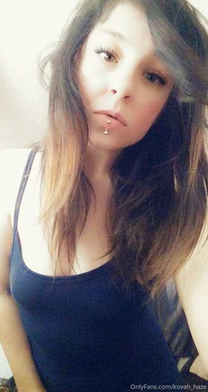 Good morning
Happy titty tuesday ! 
They look nice today ➡️
