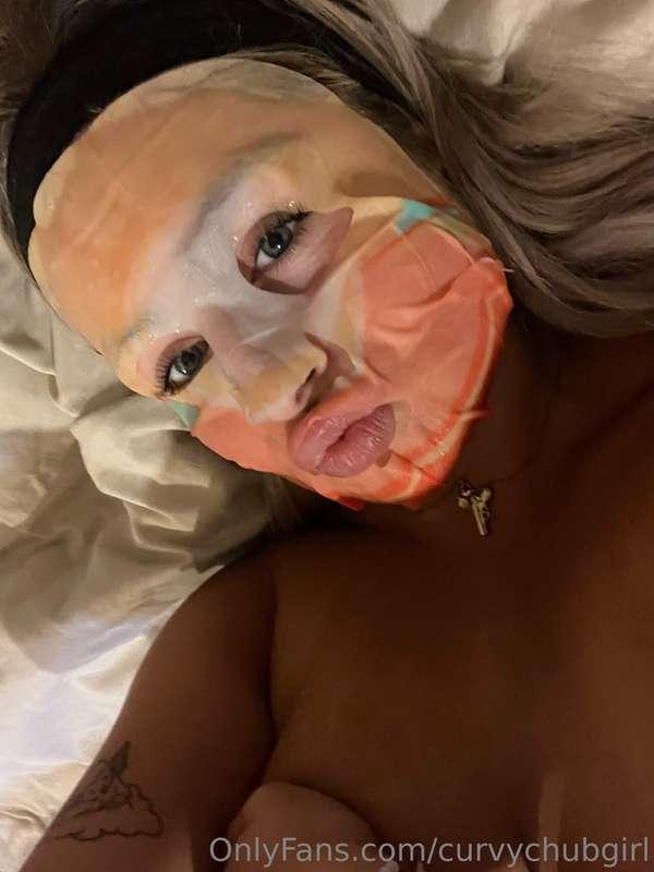 Me-time😍😍😍 I like a naked and clear skin wbu?😈👀🥵