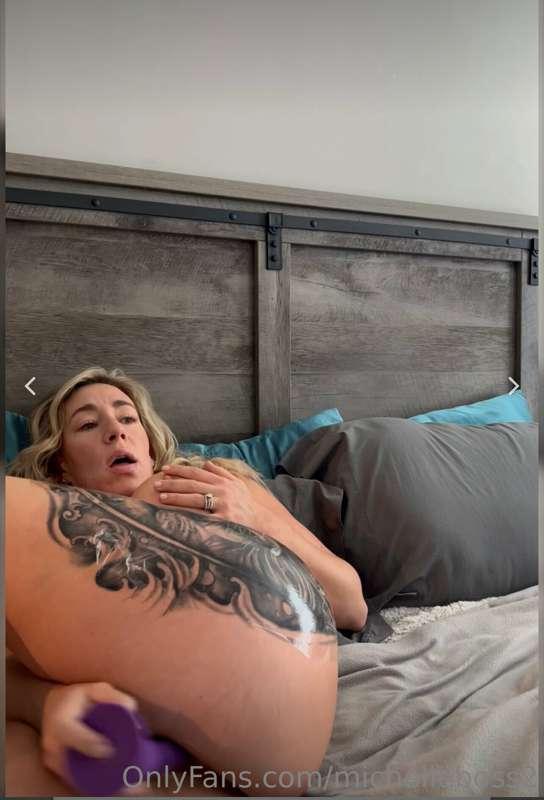 Cum with me while I watch porn! I do a little sexy strip for..