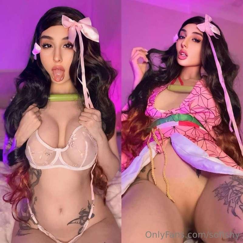 My bestie @nezukooof is a shy 😋 when @nezukooof shows her bi..