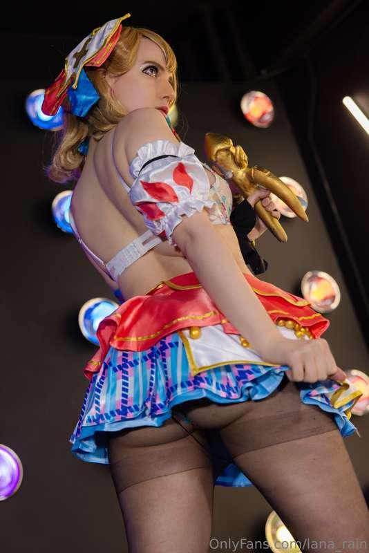 Bend over? Like this? 