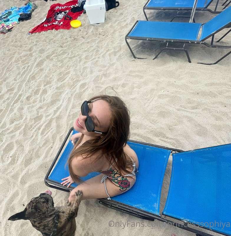 Would you take me to the beach?? 🥰🥰💕💕