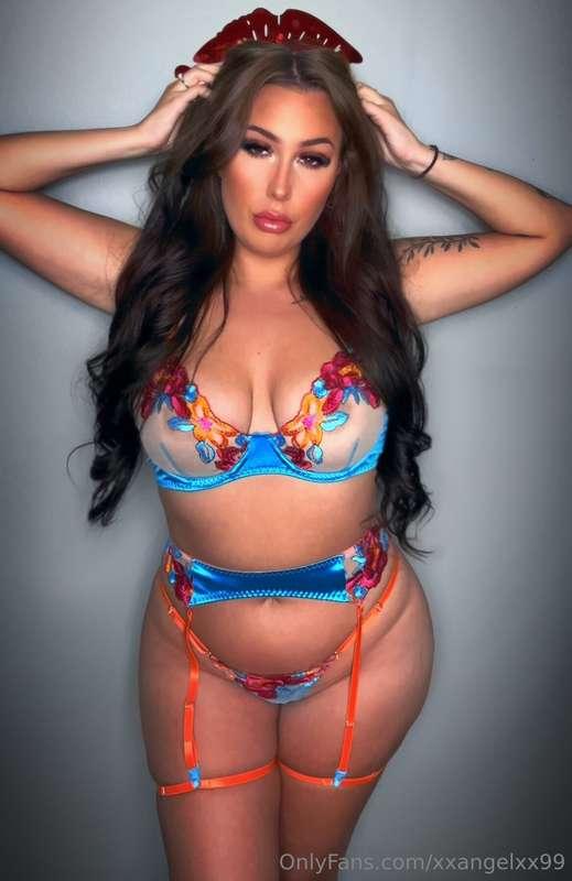 💙🪽💋
