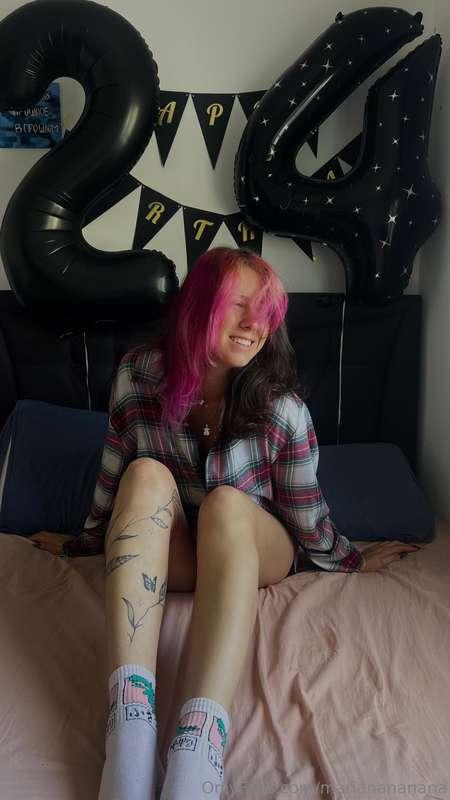 It’s my birthday 🎉 
If you want give pleasure for me you cou..