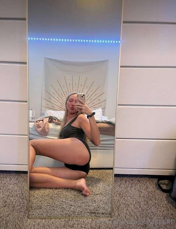 goal for tonight? make you cum... again and again.😈💦