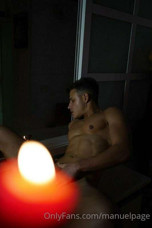 I want to be naked with you only with lit candles 🕯 💦 check ..
