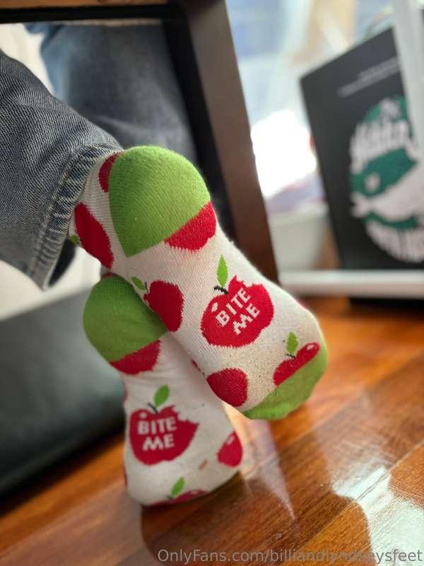 Bite me 🍎🍏