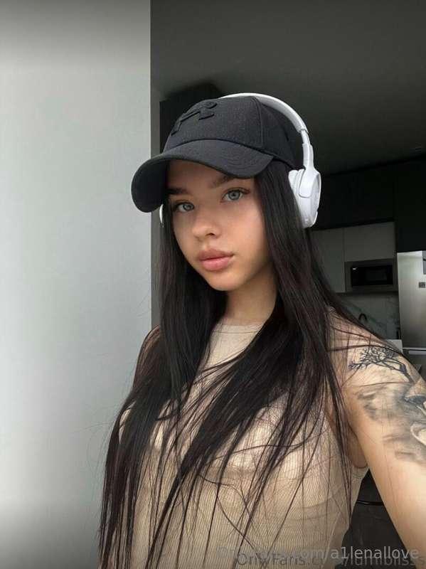 Don't miss 👉 @lumibliss💓 GORGEOUS ANGEL @lumibliss WILL FULF..