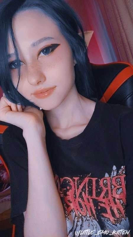 little_emo_kitten image #1