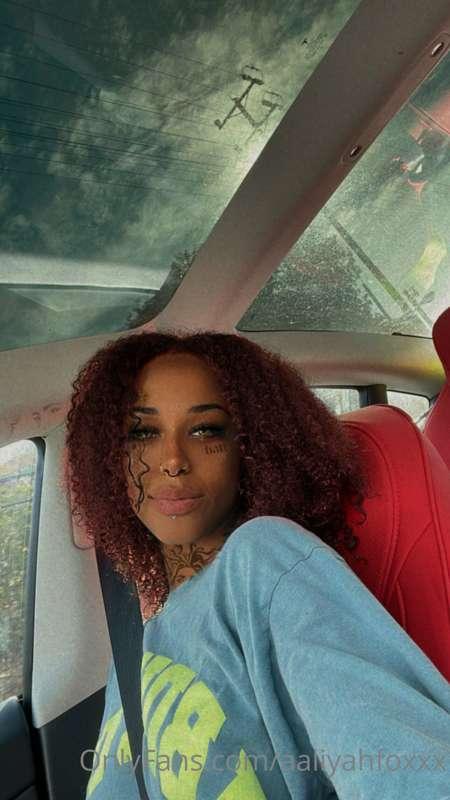 Goooood morning💖💖 i’m getting my hair braided this morning s..