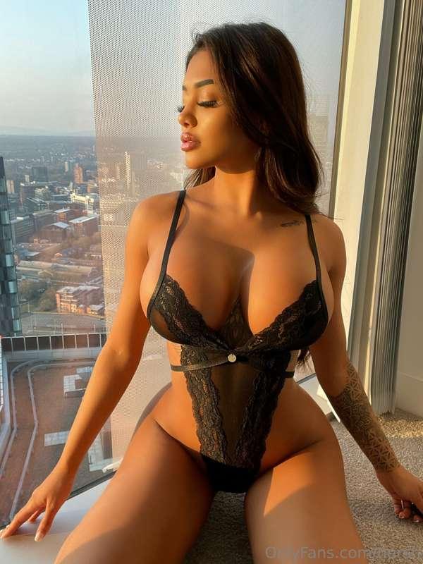 Do you love the view?👀