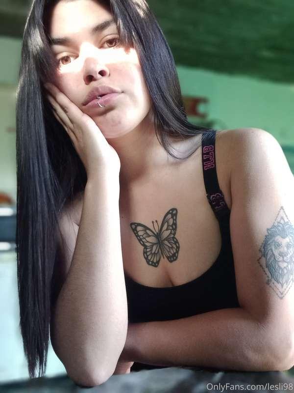 😈