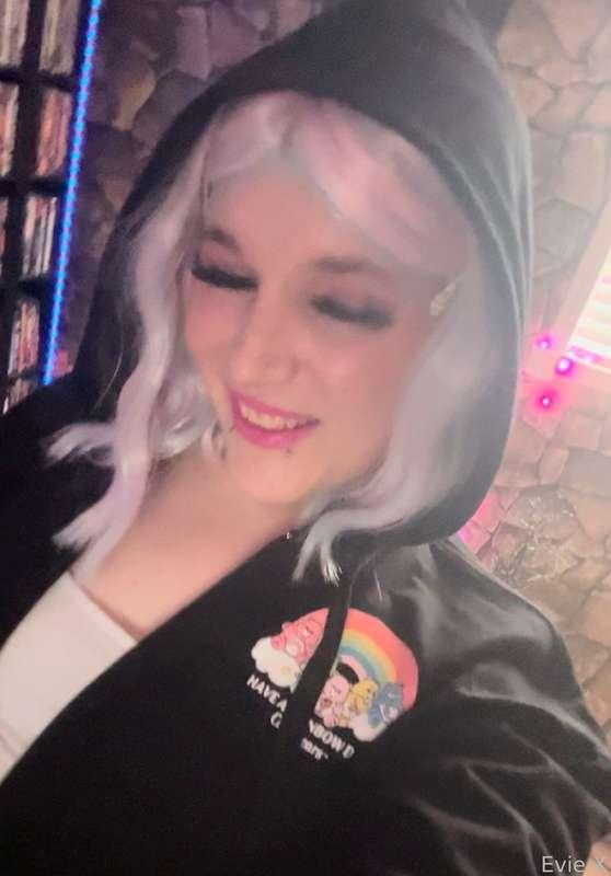 evie_x image #2