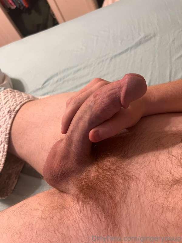 😈