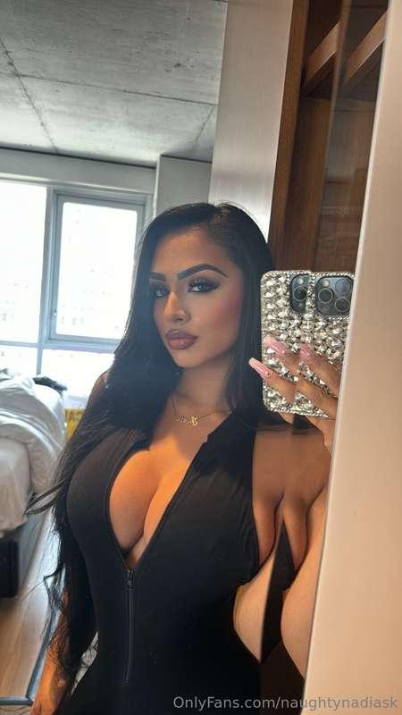 Glamorous 💎💋