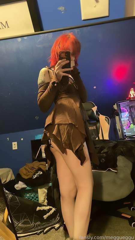 Will someone take me on a date? 😇 I want an excuse to dress cute for someone and make you happy! D: