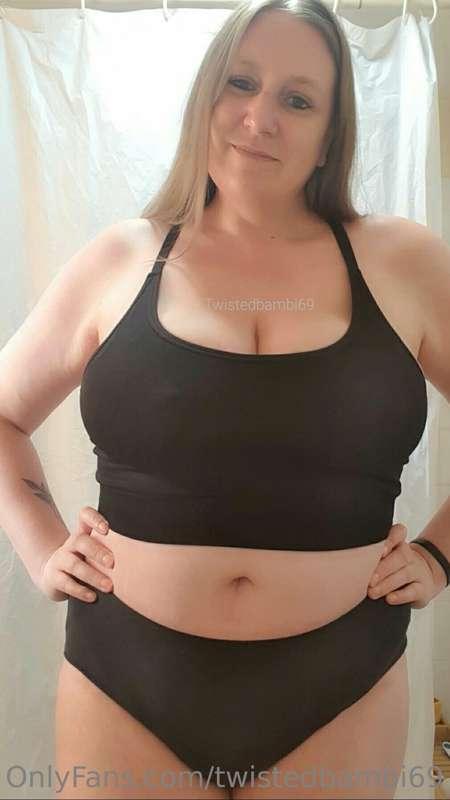 It's too hot though, this had been my outfit of choice all a..