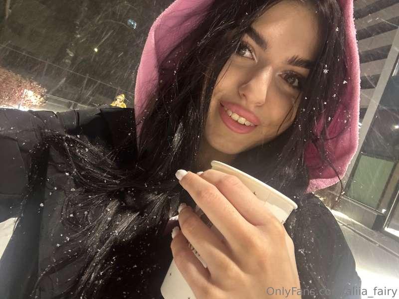 ✨❄️ Catching snowflakes and enjoying a cup of hot tea ☕️❤️ H..