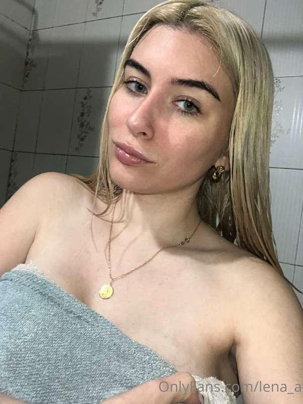 Would you like to join me for the hot shower🔥🙃? Text me in d..