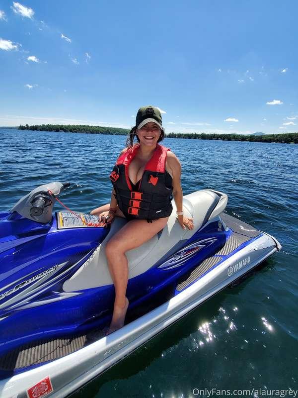 Water tiiime 😍🥳